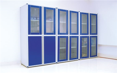 成都藥品柜廠家簡述藥品柜規(guī)格標準